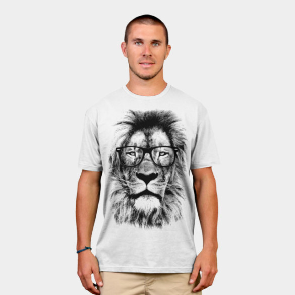The king lion of the library T-shirt Design by Mitxeldotcom man