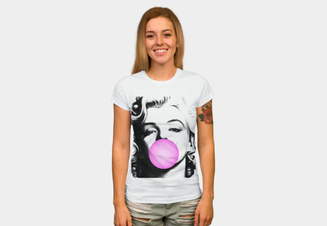 Marilyn Chewing Gum T-shirt Design woman